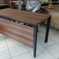 میز اداری پایه فلزی