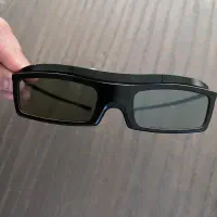 دو‌ عدد عینک سه بعدی سامسونگ نو