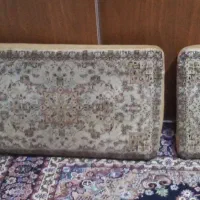 پشتی فرشی