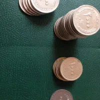 تعدادی سکه فروشی