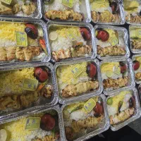 کترینگ (تهیه غذا )پاک امیران