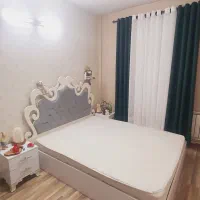 تخت ۲ نفره بهمراه تشک