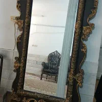 میز و آیینه