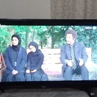 تلویزیون 32 اینچ برند TCL