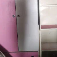 تخت و کمد  مناسب کودک و نوجوان
