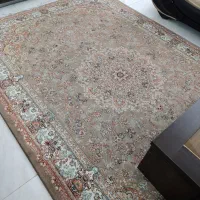 فرش ۶متری۷۰۰شانه کار کرده تمیز وسالم