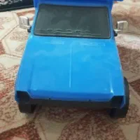 نیسان آبی بزرگ