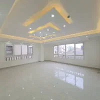 واحد۱۵۰متری لاکانی/نوساز ۳خواب سنددار/فول امکانات