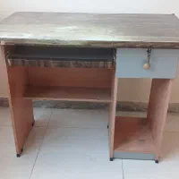 میز کامپیوتر