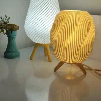 چراغ شب رو میزی لاکچری