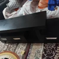 میز تلویزیون مشکی در حد نو