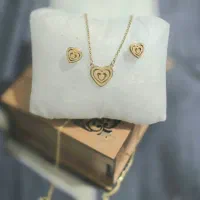 سرویس گردنبند و گوشواره زیبا