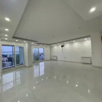 واحد ۱۲۵ متری/۲خواب/خ آزادی