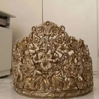 تاج بالای تخت همراه پرده