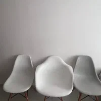 سه عدد صندلی سالم
