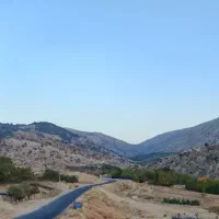 زمین نرسیده به دلی خلیفه ای