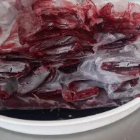 شاتوت و توت فرنگی