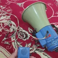 بلندگو دستی