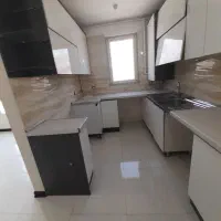 فاز ۳ خیابان معلم مجتمع برند پارکینگ مسقف
