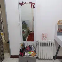 آینه قدی همراه با کشو