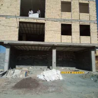خانه نیمه کاره