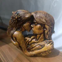 مجسمه و زیر سیگاری  دکوراسیون