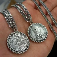 گردنبند مردانه طرح یونانی