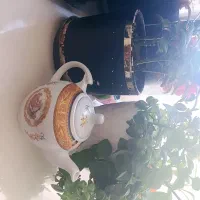قوری وقندان