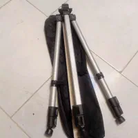 سه پایه دوربین عکاسی