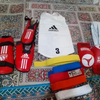 لباسو وسایل مبارزه تکواندو کاراته