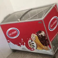یخچال بستنی