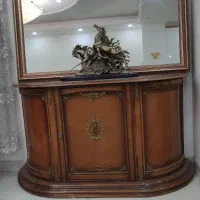 کنسول و آینه