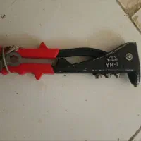 دستگاه پرچ