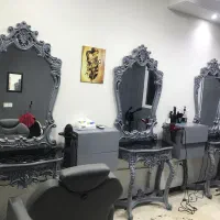 دکور ارایشکاه بفروش میرسد آیینه و کنسول