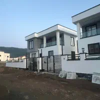 ویلا ۲۰۵ متر بنا ۱۶۰ متر زمین سنددار جواز کلاردشت