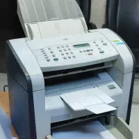 پرینتر لیزری لیزری HP کم کار