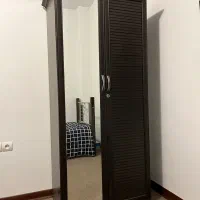 کمد لباسی با آیینه دارای دو کشو