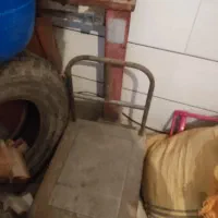 باسکول سنگی 200 یا 300 کیلویی همراه با سنگ