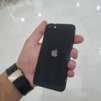 ایفون se2020 128