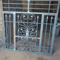 درب حیاط درب باغی درب وپنجره پله حفاظ