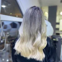 رنگ‌مو زنانه تخفیف ویژه