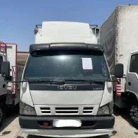ایسوزو ۶تن مدل۹۰