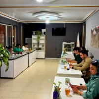 استخدام مشاور، محیطی کاملا ارام با حقوق ثابت