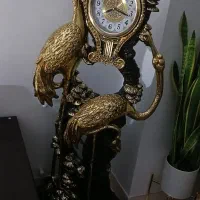 ساعت ایستاده
