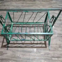 قفس و گهواره آهنی