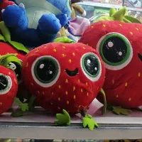 عروسک فرنگیس و روسی