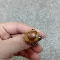 انگشتر سنگی شکسته