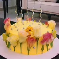 پذیرش کیک خانگی برای مراسم عقد و تولد های خاص شما