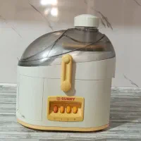 آبمیوه گیری در حد نو