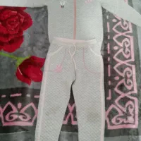 تعدادی لباس بچه کانه